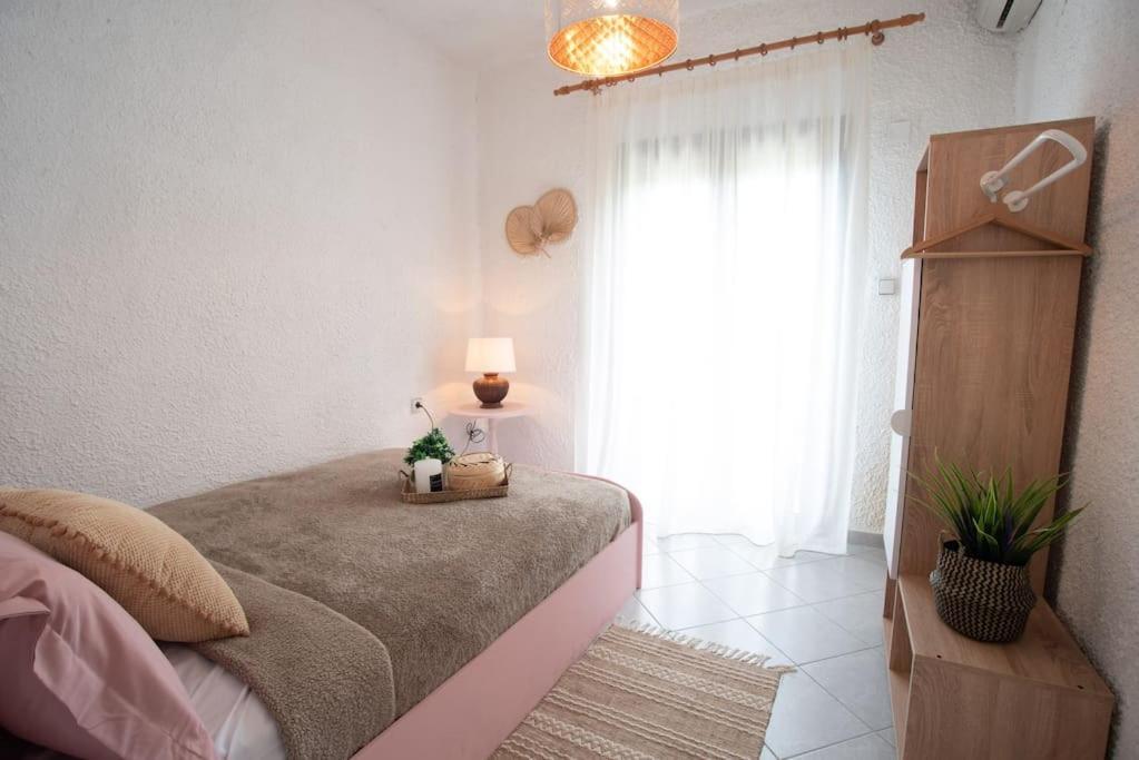 Sea Breeze Paradise Case de vacanță